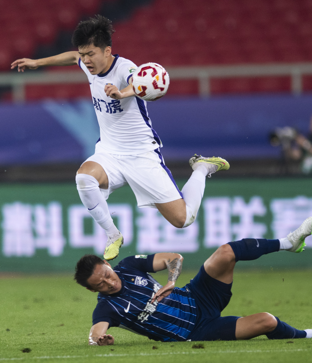 依托财政持 依托财政持