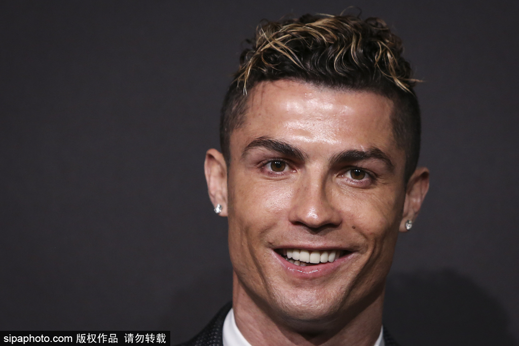 这场比赛的 这场比赛的