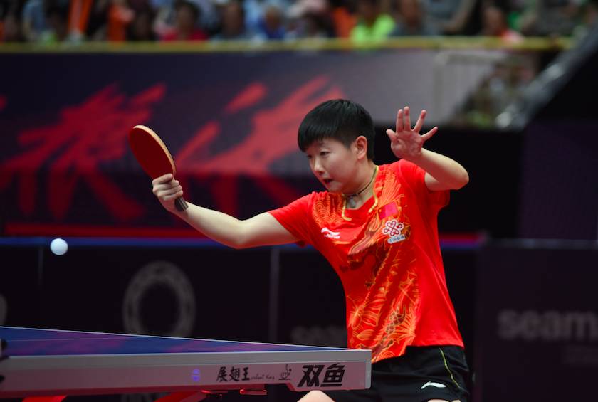 崭露头角的 崭露头角的