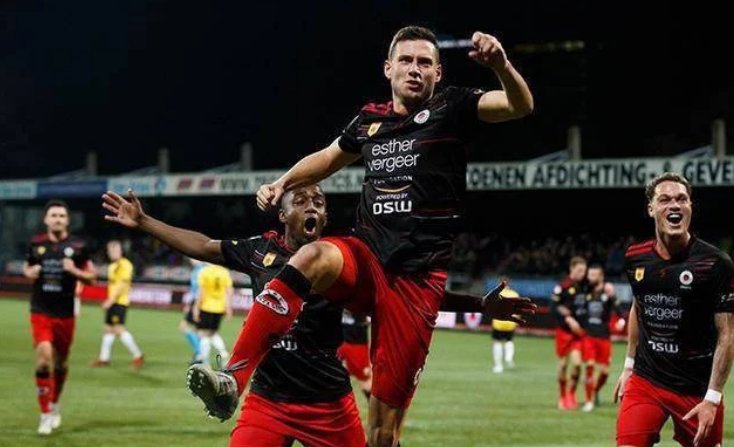 中证明自己 中证明自己