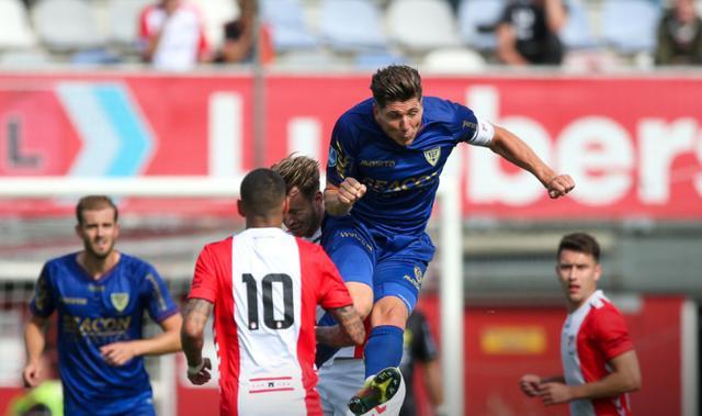 而江苏男篮 而江苏男篮